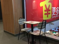 门面-麦当劳(杭州西湖银泰百货店)