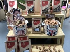 零售区-良品铺子(白云新世界店)