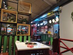 大堂-钢管厂五区小郡肝串串香(滨江店)