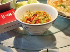 -湘西小馆(滨河路店)