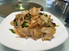 腊肉炒豆丝-房陵农家(东亭店)