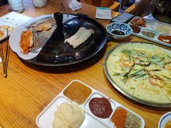 -7年8班朝鲜族非遗美食(三钢里店)