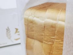 牛奶发酵吐司-巴黎贝甜(大宁国际商业广场店)