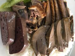 鹅肝拼鹅肉饭-乌文新澄海卤鹅店