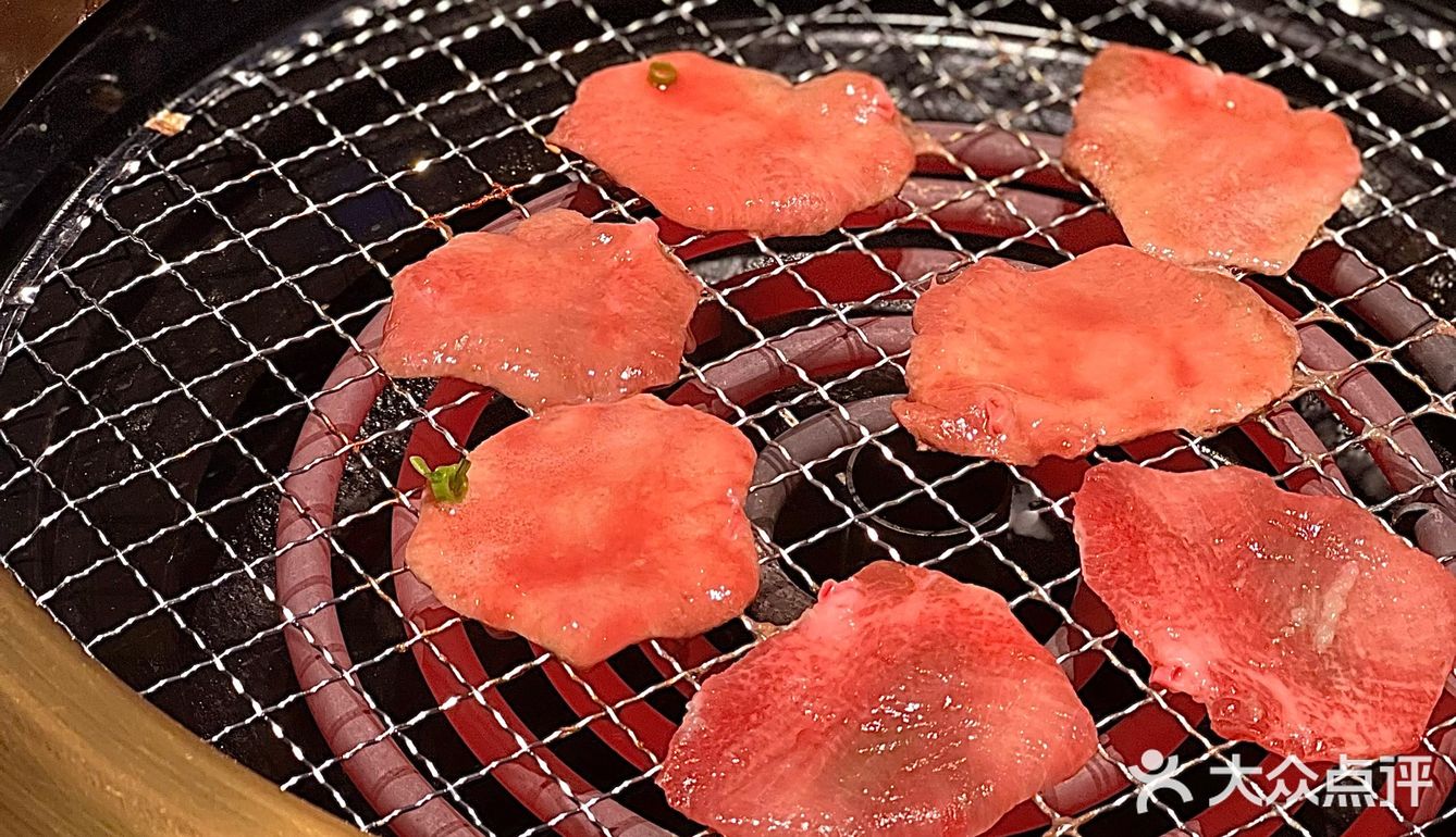 经常请吃饭的漂亮姐姐