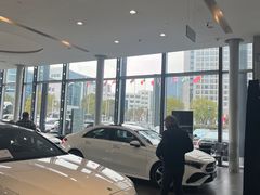 -杭州中升之星奔驰4S店(滨江店)