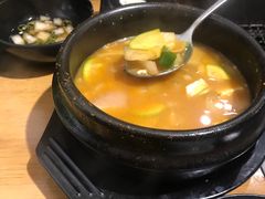 -肉甲韩国木炭烤肉(新壹街1店)
