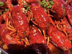 -巴厘龙虾·榜首油焖大虾(音乐学院·沿江酒馆店)