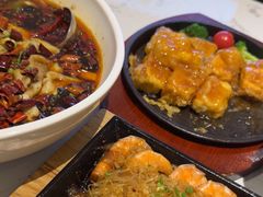-峨嵋小镇·川菜(勒泰中心店)