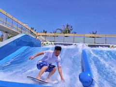 -三亚亚龙湾美高梅度假酒店Fun动冲浪