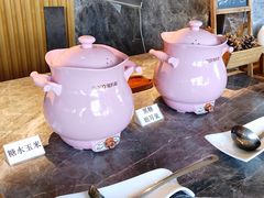 -四月吧餐厅(正阳步行街店)
