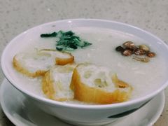 荔湾艇仔粥-点都德(春熙路群光广场店)