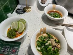 -潮牛壹号鲜牛肉火锅(光谷天地店)