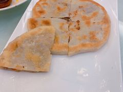 羊肉馅饼-那达慕蒙古风味酒楼