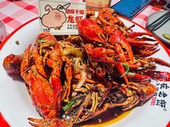 甜麻干煸小龙虾-在老街·淮安大排档·甜麻干煸龙虾·烧烤(河下古镇店)