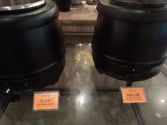 红豆沙-万德诺富特酒店·自助餐厅(万德大厦店)