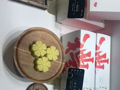 零售区-阮大兴糕团(滨江宝龙店)