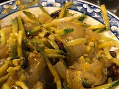 肉丝拉皮-董立兵烤鸭店(山大路店)