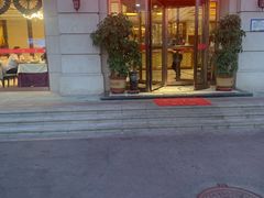 门面-老六饭店(翠通路店)