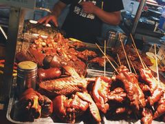 八戒烤猪蹄-大学城夜市大排档(凤栖路店)