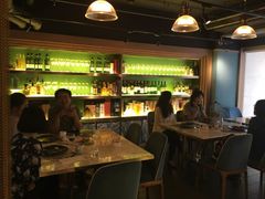 -La Mer Restaurant & Lounge