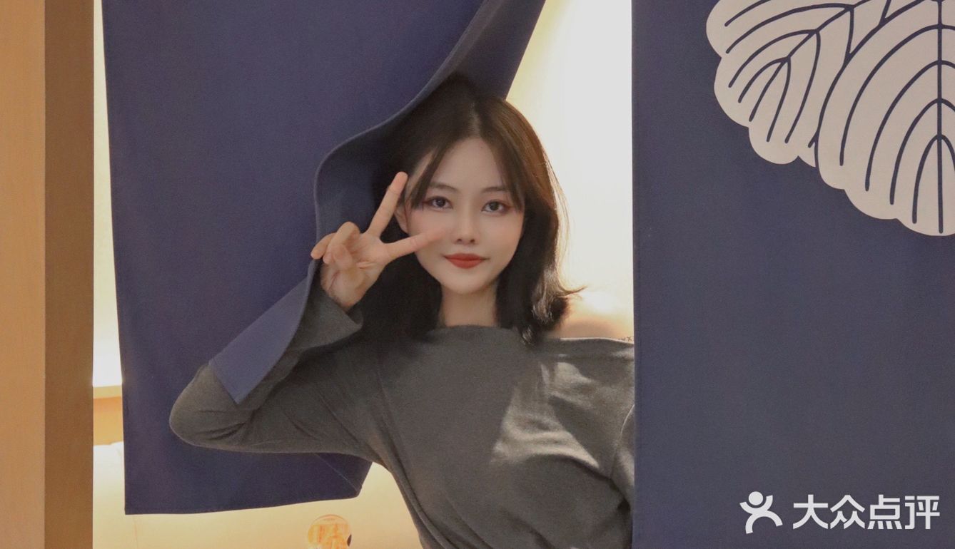 捧一大碗香酥酥的丼饭🍤｜金子半之助