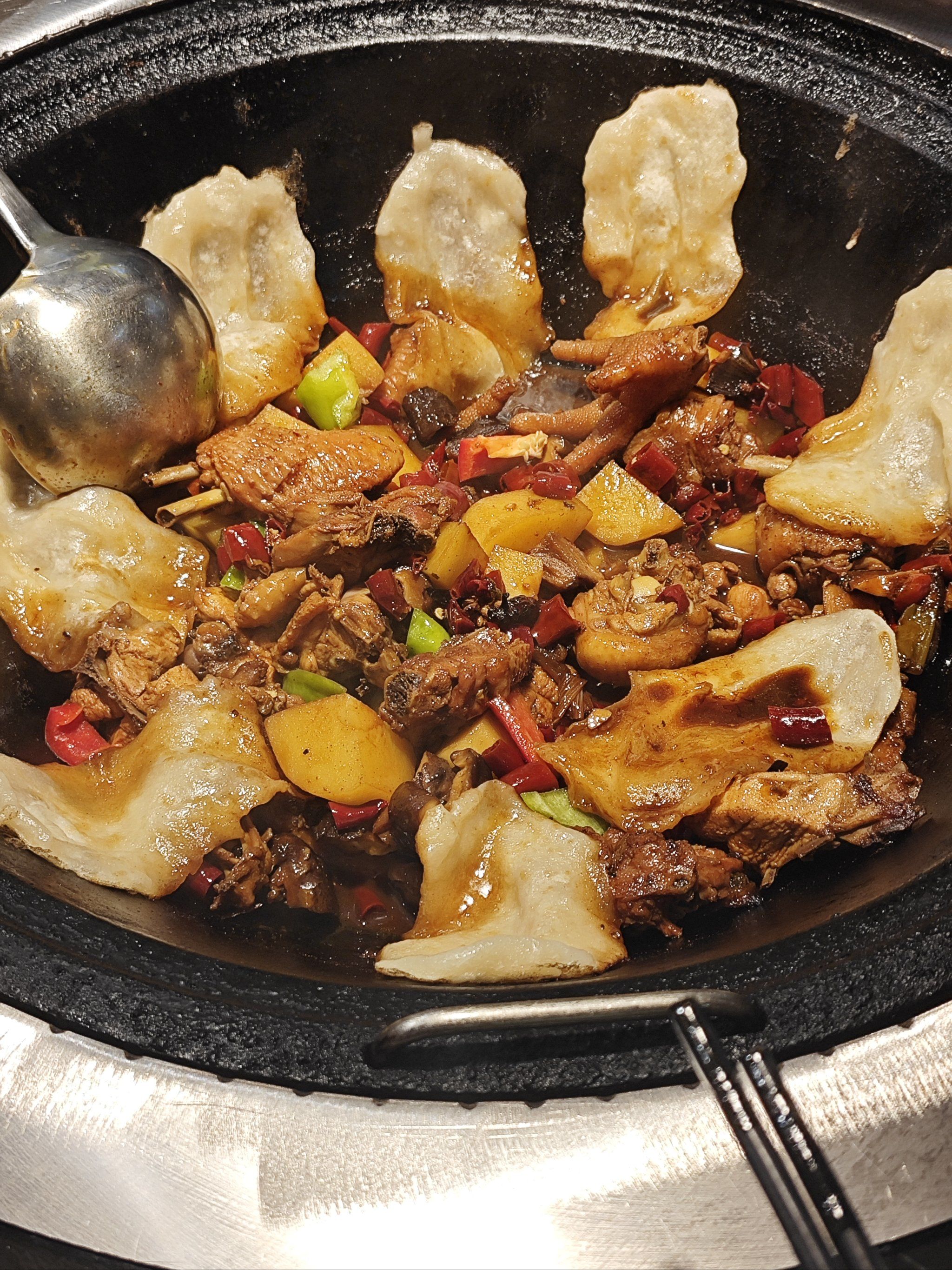 地锅鸡
