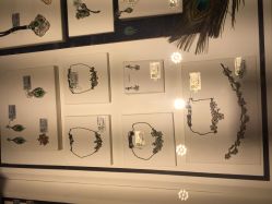 -北京七彩云南翡翠珠宝旗舰店(月坛店)