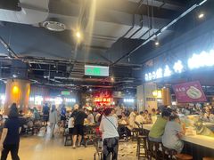 -胖东来生活广场(健康路店)