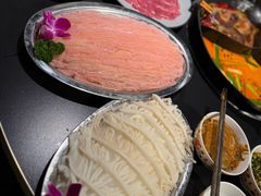 -朱光玉火锅馆(龙阳广场店)
