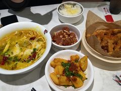 -渝是乎酸菜鱼(龙旗购物中心店)