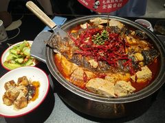 -辣尚瘾·烤鱼·新川菜(牡丹园直营店)