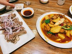 新疆手抓肉-清真·玛丽亚新疆菜主题餐厅(浙江中路店)