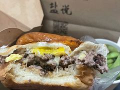 双层焦香和牛芝士汉堡-盐说Salt Talk北美风味西餐厅(海上世界店)