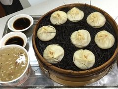 鲜肉汤包-四季美汤包(户部巷店)