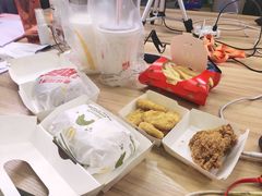 -麦当劳(伟城广场店)