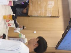 -霸王茶姬(南强街店)