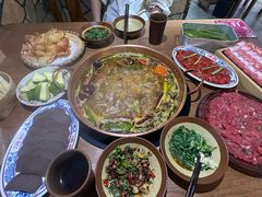 -滇翁·云南酸菜牛肉火锅(合肥首店坝上吾悦广场店)