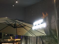 门面-UNI UNI(环亚凯瑟琳店)