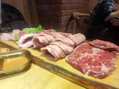 雪花肉-金顺韩式烤肉·网红烤肉店(广利路店)