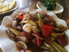 芒果炒牛肉-纳兰傣雀傣味餐厅
