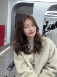 -妃格美发沙龙·烫发·染发