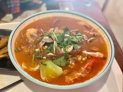 -何记花甲(海岸城旗舰店)