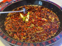 -何师傅美蛙鱼头(汉街店)