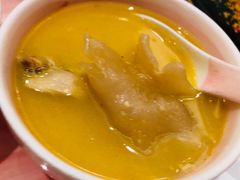 -鲜入围煮花胶鸡海鲜火锅