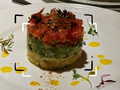 三文鱼塔塔-Mogul Eatery·大亨餐酒馆