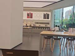 -华为授权体验店(中山公园来福士)