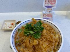 -弘束束柳州深巷螺蛳粉(珠江路店)