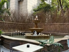 -潮一不贰·法式甜品·生日蛋糕·西式简餐(外滩店)