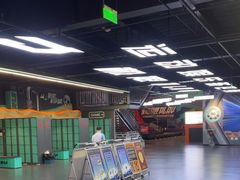 -极限PLAY运动娱乐新世界·团建派对表演休闲馆·室内高空游乐园